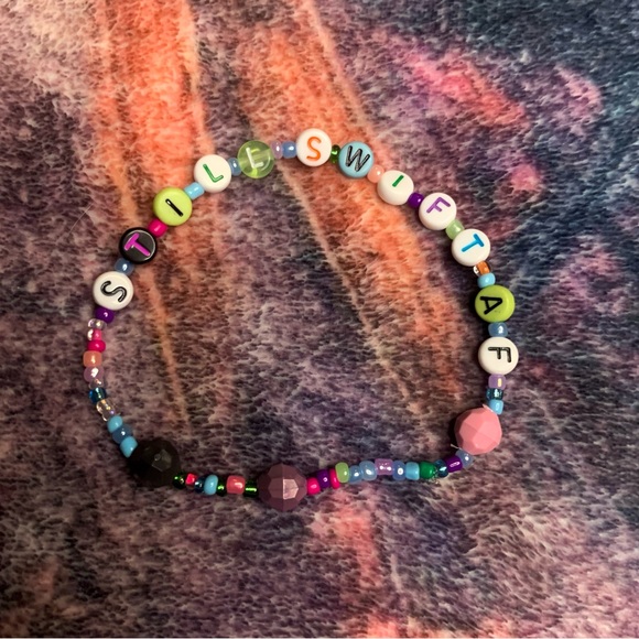 💜 1 Custom Taylor Swift Eras Tour Friendship Bracelet - Picture 10 of 14